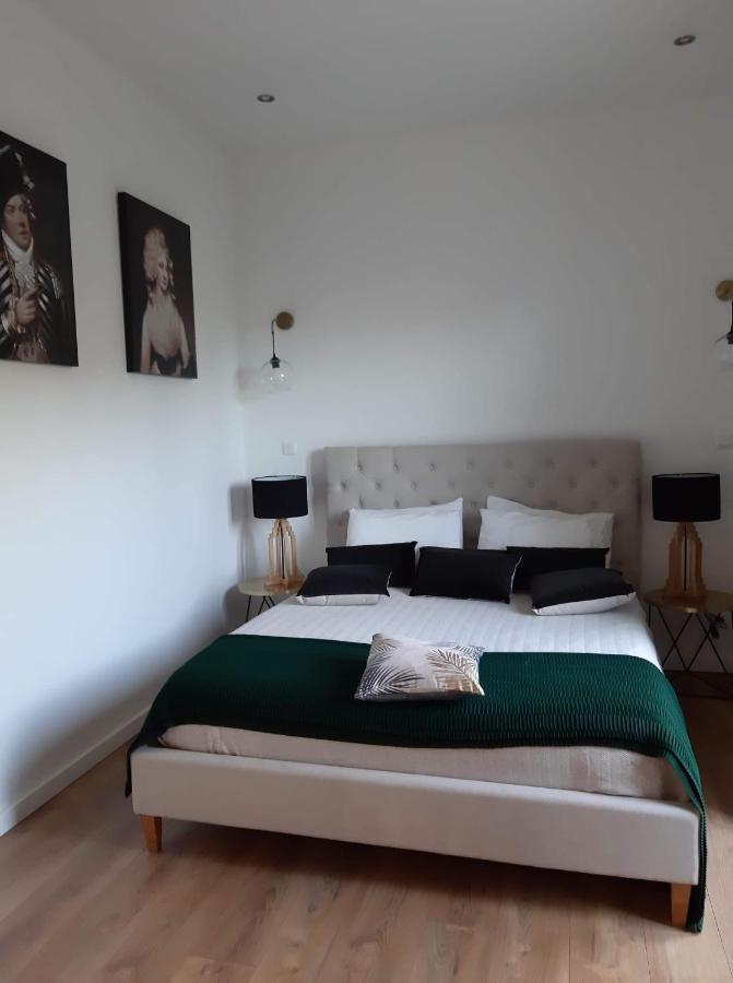 Home Sweet Home 2 Pieces 42 M2 Chambre, Salon, Cuisine, Grande Terrasse, Parking Proche Centre Ville Et Mer บาสเตีย ภายนอก รูปภาพ